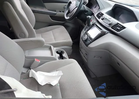 2016 Honda Odyssey Se z USA, uszkodzony, nr VIN 5FNRL5H32GB131971